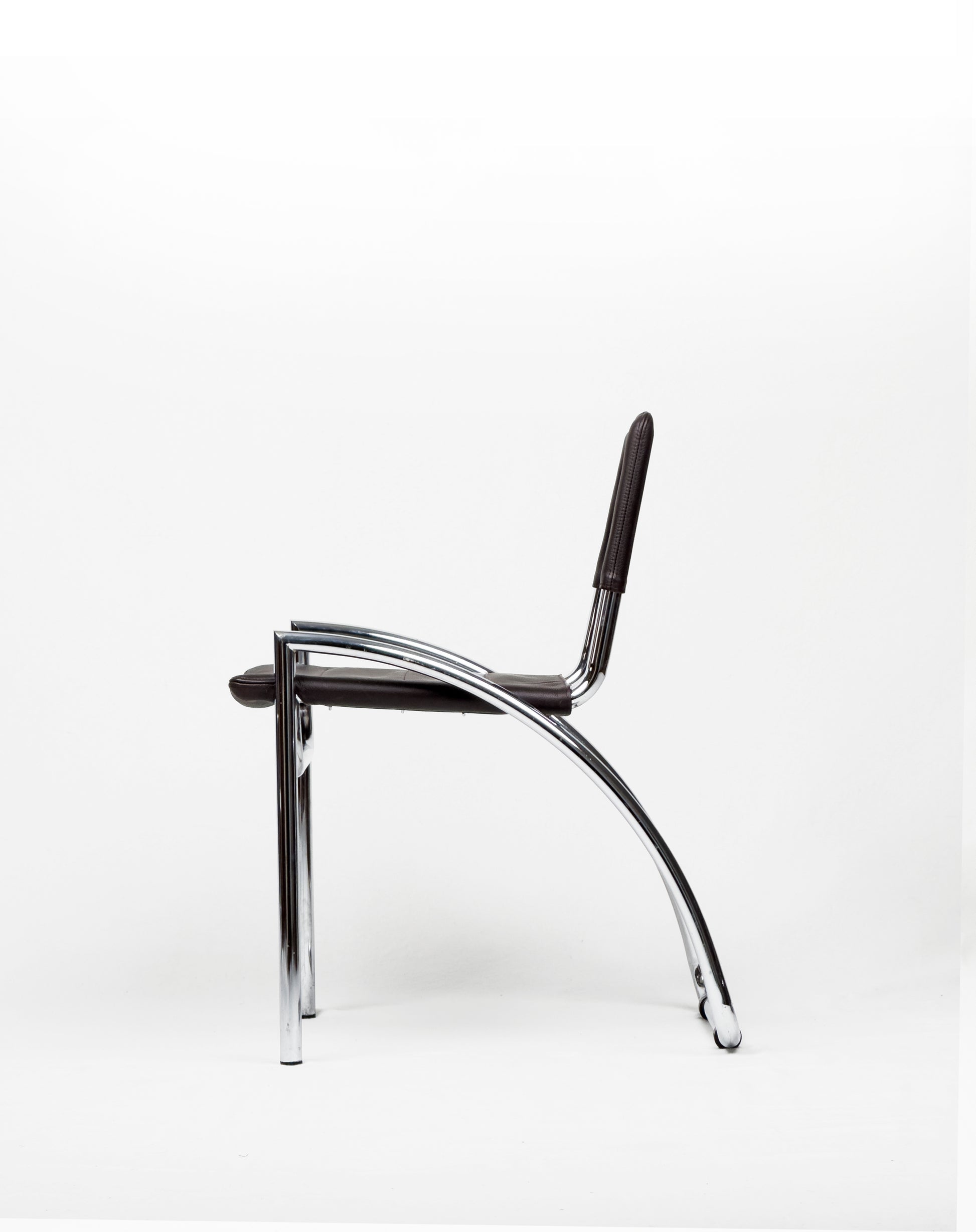 “Lira” chrome and leather Chairs  by Gae Aulenti – Italy, 1970s