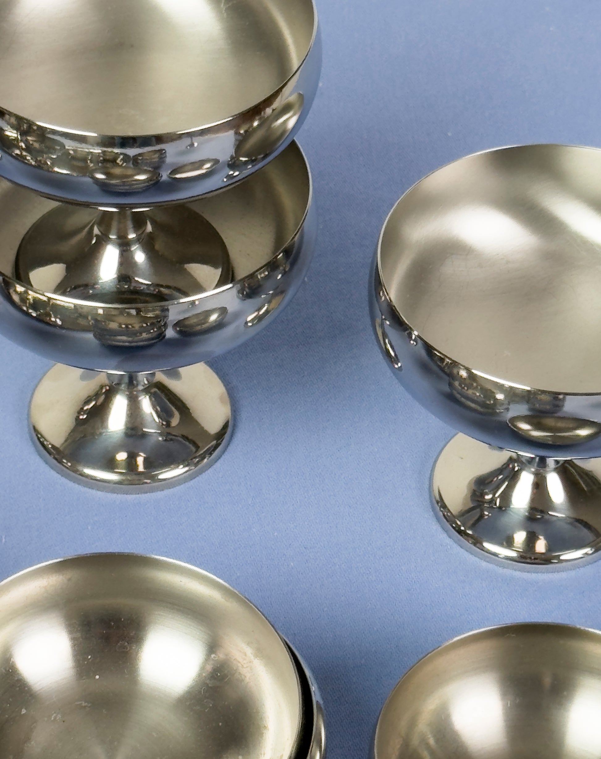 Set of 24 AMC vintage Stainless Steel Cup Set with Oval Tray
