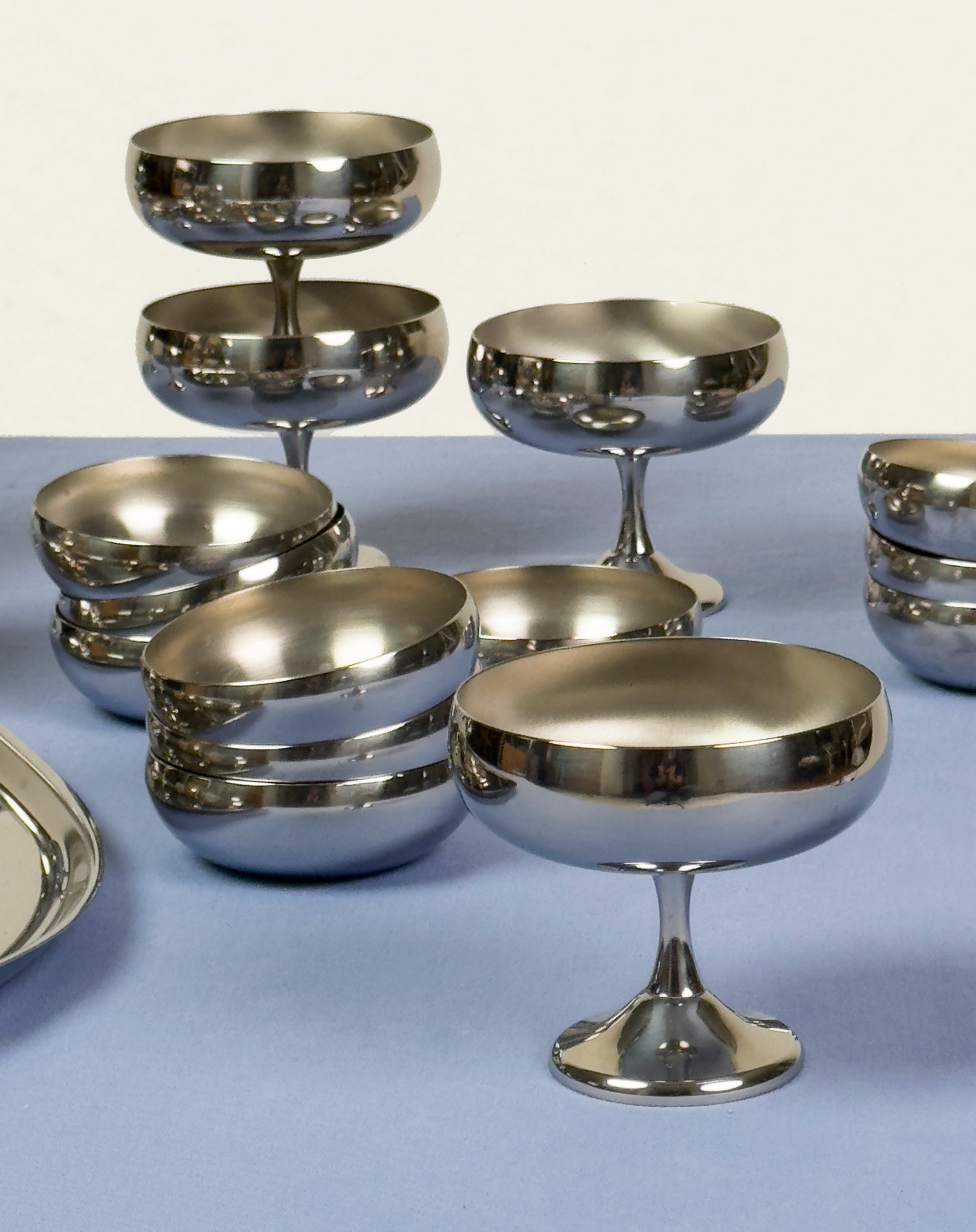 Set of 24 AMC vintage Stainless Steel Cup Set with Oval Tray