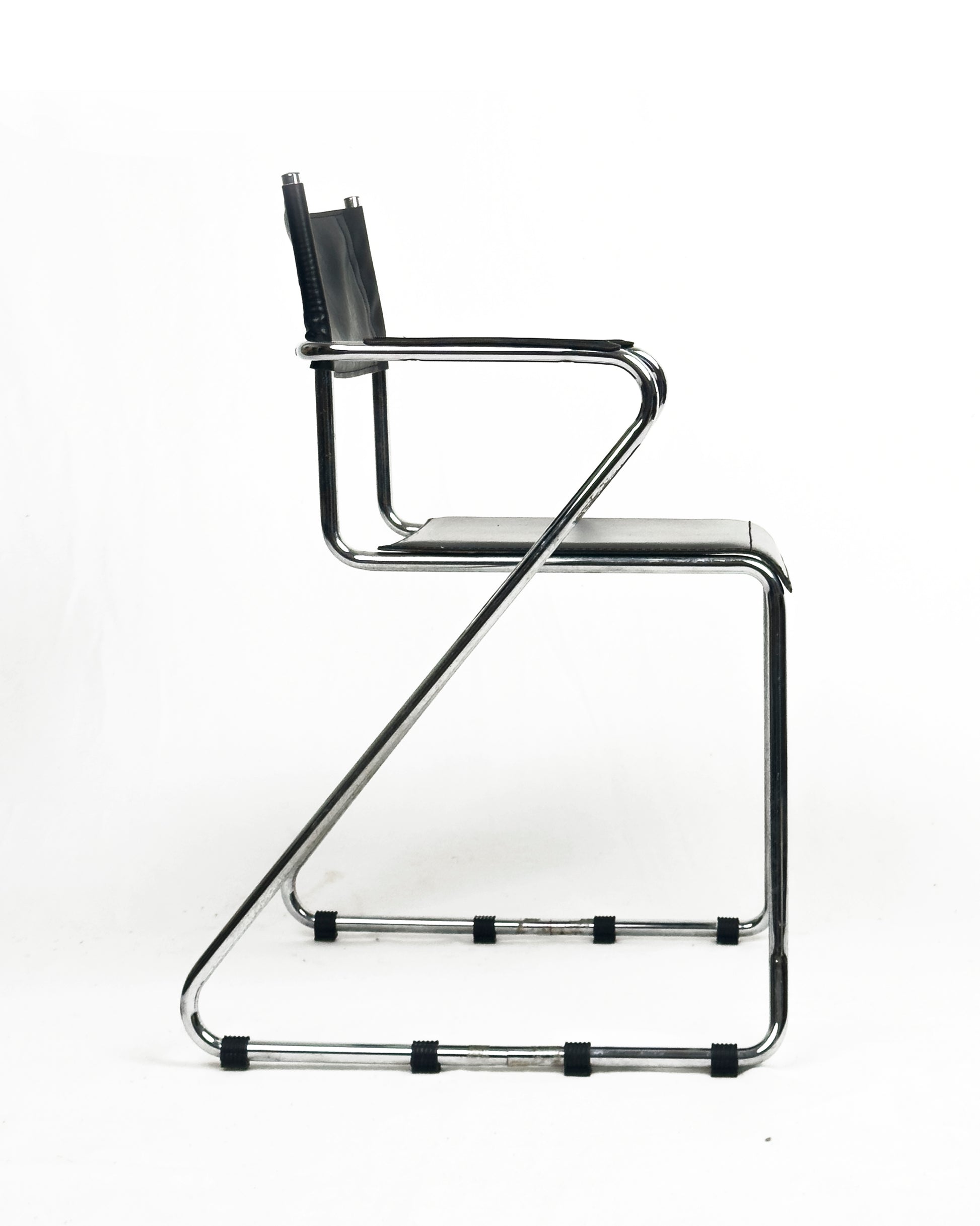 set of 4 vintage Cantilever Armchairs in Black Leather and Chrome, 1970s